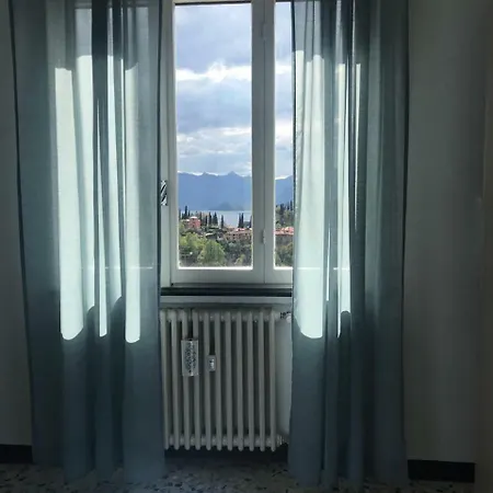 Blue Moon Appartamento Varenna